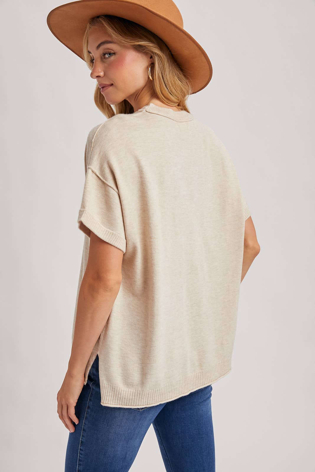 CREW NECK KNIT T-SHIRT Mocha or Cream