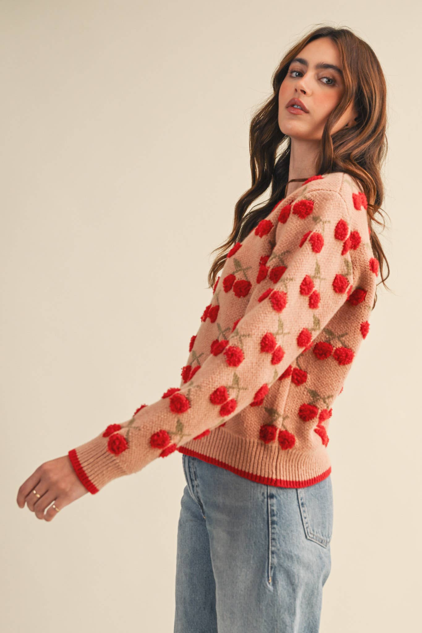 FUZZY CHERRY SWEATER MSW11122