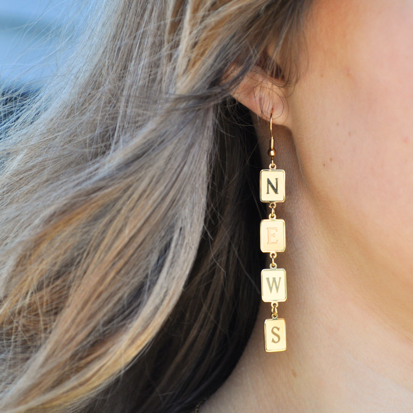 Mahjong Wind Earrings