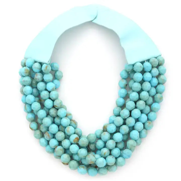 * CHUNKY BEADED LAYERED NECKLACE Faux leather neck magnetic