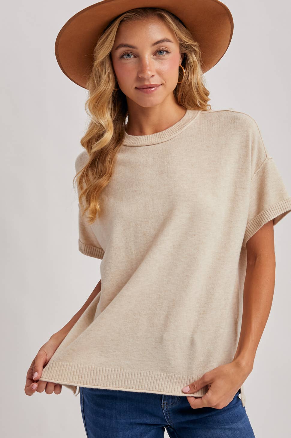 CREW NECK KNIT T-SHIRT Mocha or Cream