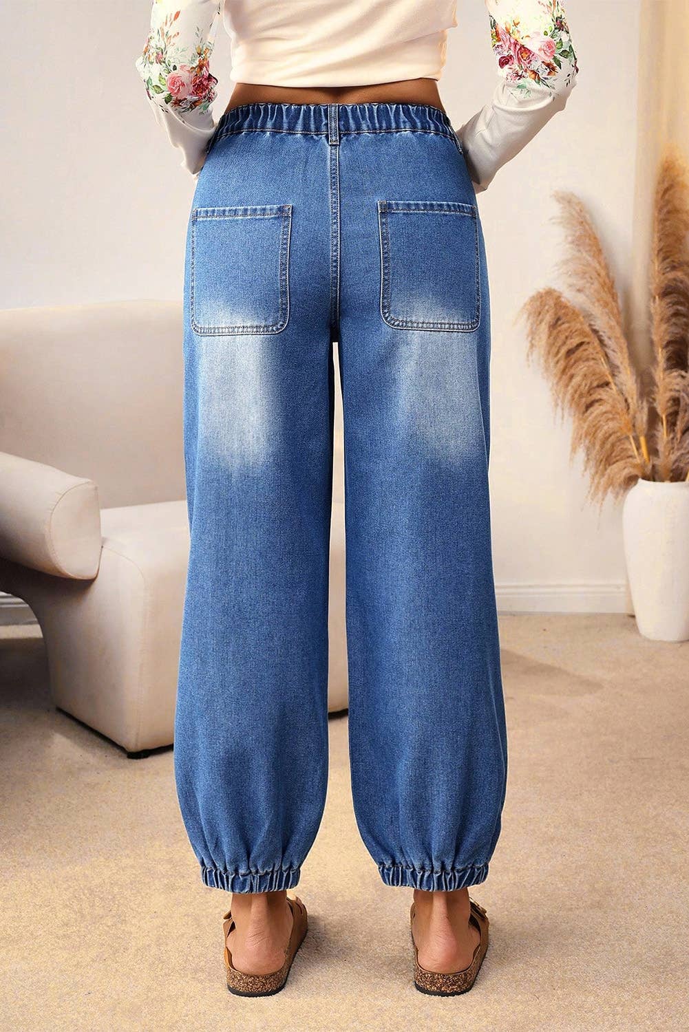 Medium Wash Barrell Jeans