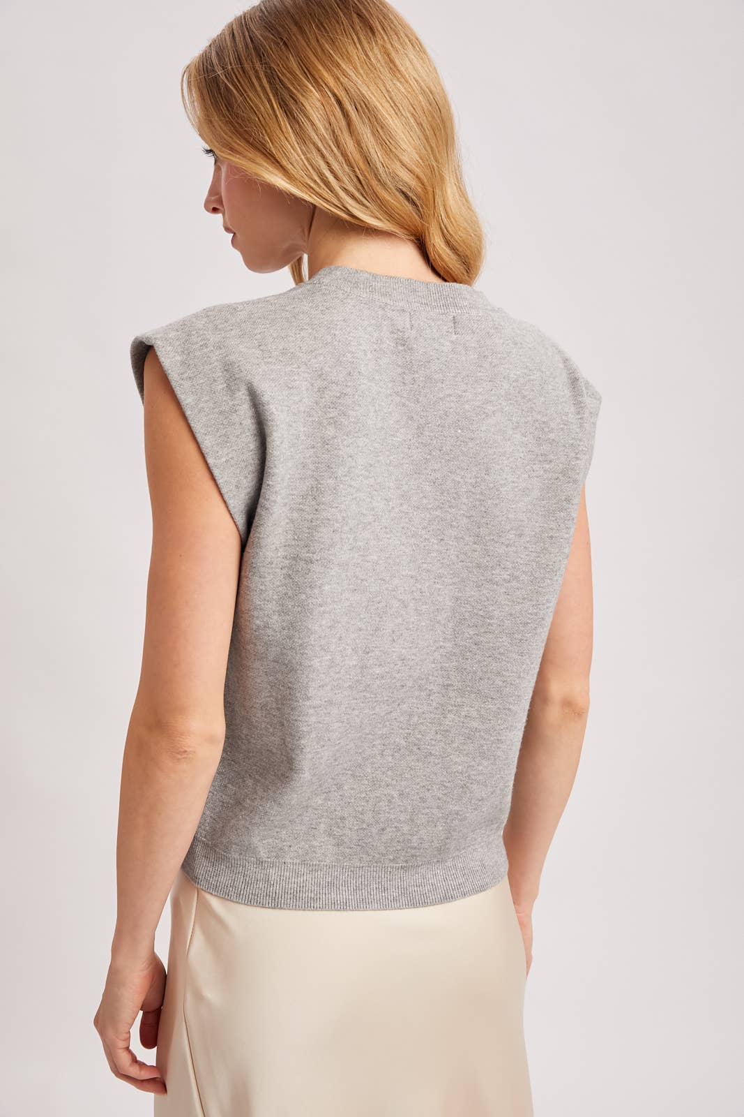 TWIST-KNOT KNIT TOP