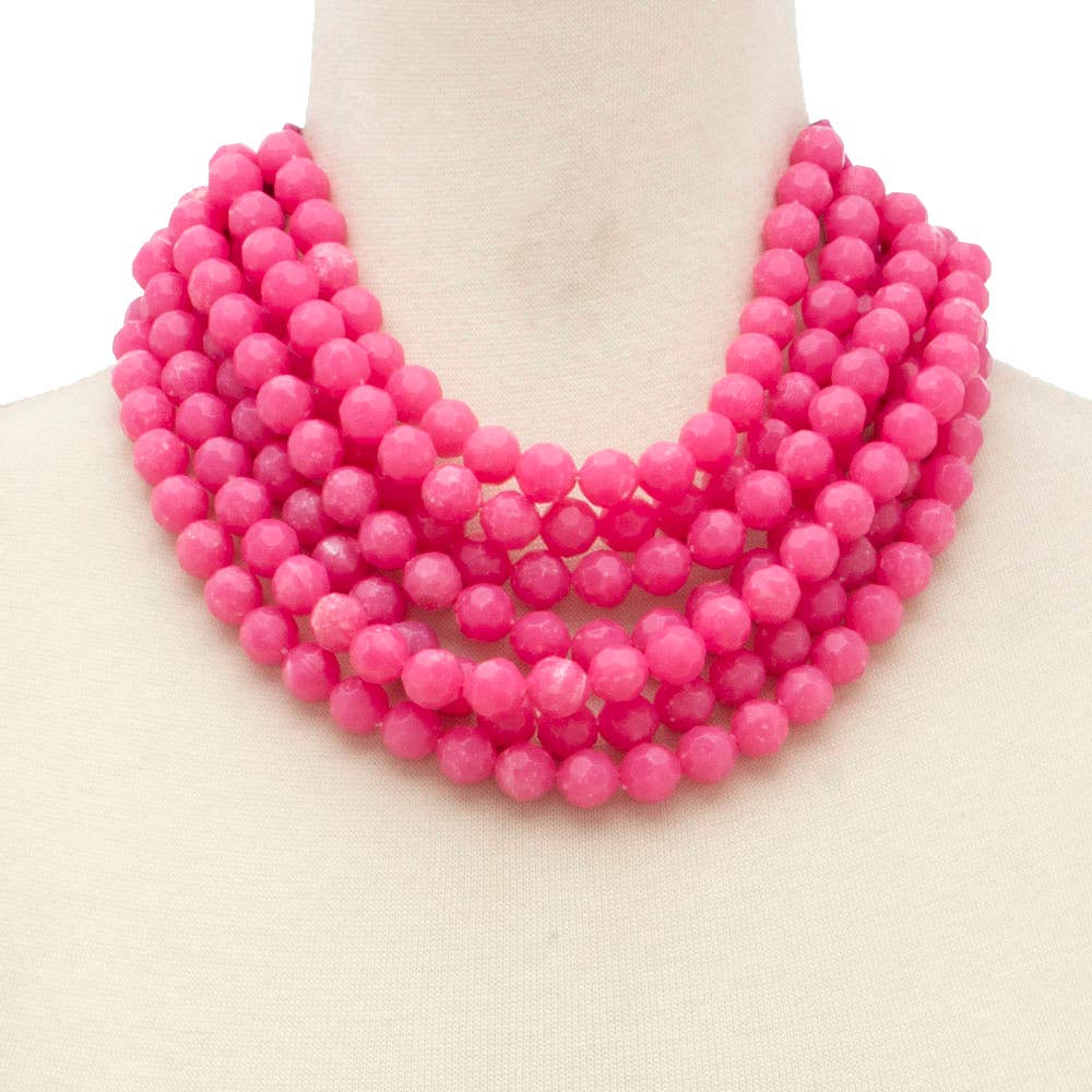 * CHUNKY BEADED LAYERED NECKLACE Faux leather neck magnetic